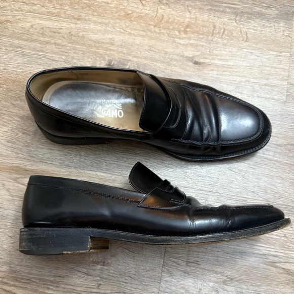 Salvatore Ferragamo • Leather Penny Loafers - Picture 1 of 12